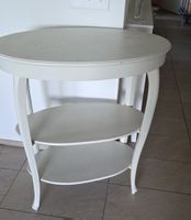 Elegant weisser Beistelltisch mit 3 Ablagen – Shabby Chic