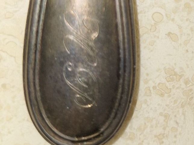 Elettrodomestici da cucina: Flaschenoeffner versilbert mit Monogramm guter Zustand – Usato da spreitenbach venduto da lumbalplatte 7