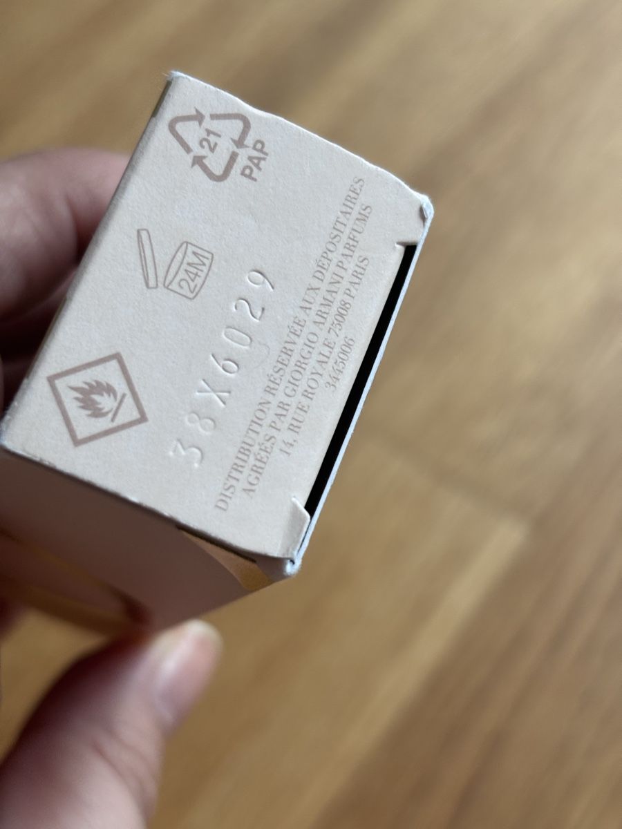 Armani Profumi & Eau de Toilette: Giorgio Armani Si Eau de Parfum Intense 15ml – Usato da Zürich venduto da Thetimtam 2