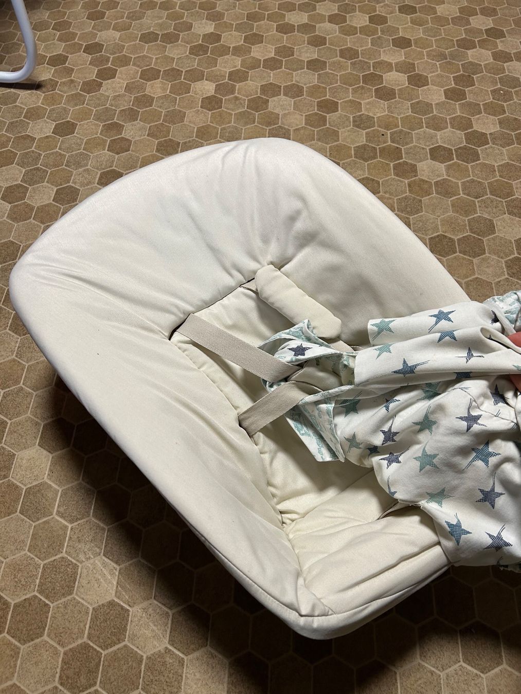 Stokke Seggioloni: Stokke Tripp Trapp Newborn Aufsatz – Usato da Zürich venduto da Salomon19 2