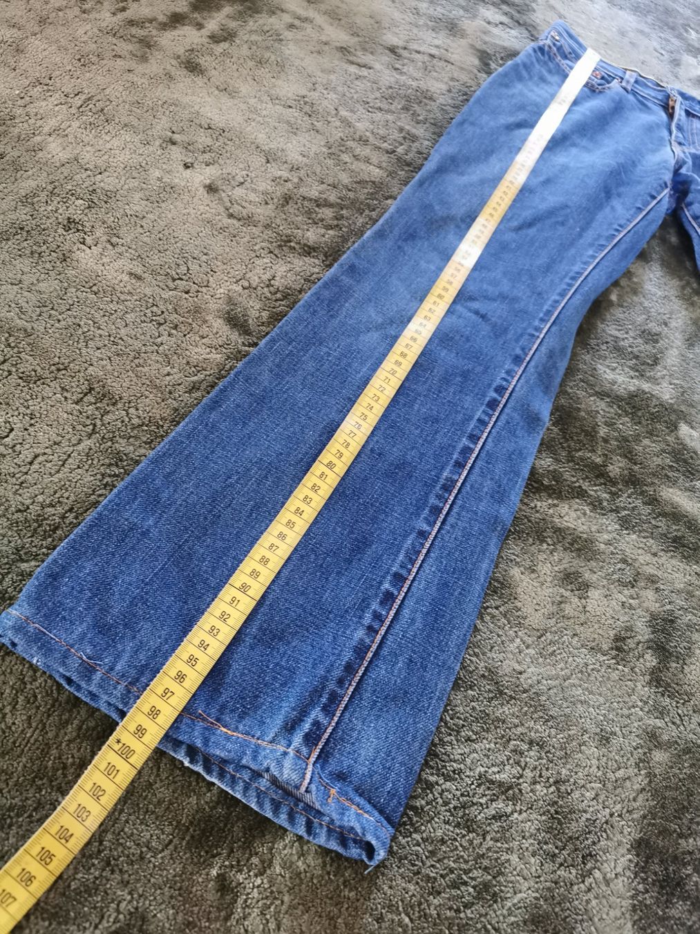 Levi's Jeans: Levi's Jeans 29 / 32 – Usato da Luzern venduto da Brueschi 4
