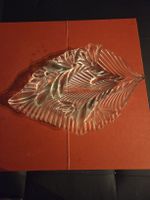 Jolie coupelle décorative en verre, motif floral année 1970
