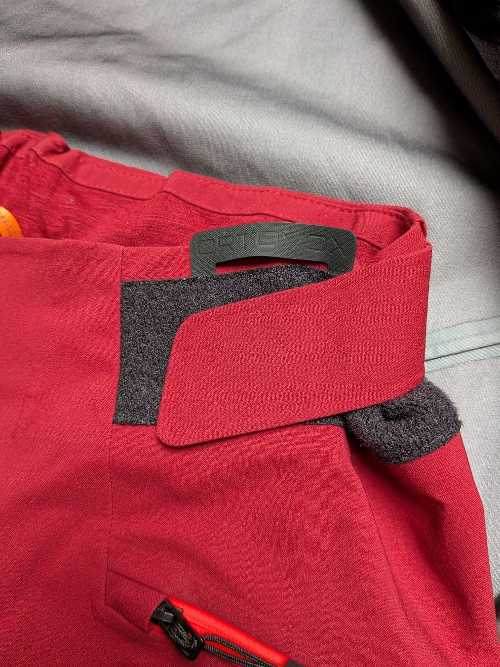 Ortovox Giacche: Ortovox Damen Jacke & Hose – Usato da Küssnacht am Rigi venduto da schweizerrose 5