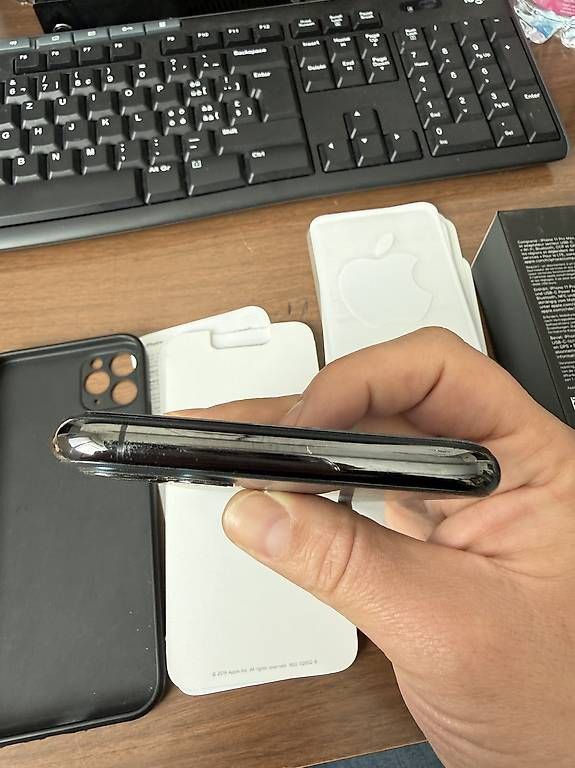 Apple Telefoni cellulari / Smartphones: Iphone 11 Pro Max 64 GB Space Grey – Usato da Niederuzwil venduto da elefantinoo 4
