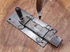 1 antiker schöner Stossriegel, 12cm, Stahl (3895#TBS1)