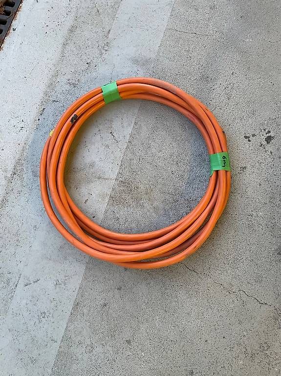 Câbles: PUR-Kabel 5x2,5mm2 – D'occasion à Altendorf par dko_796j
