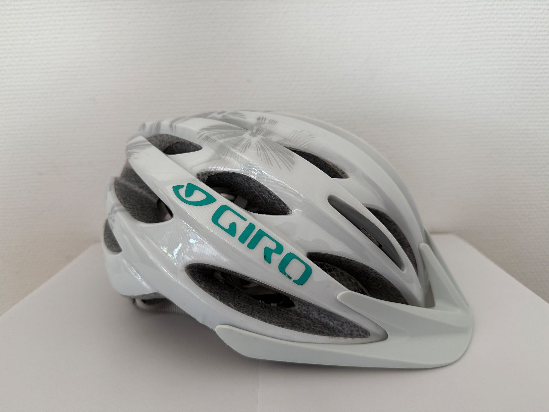 Giro Helme: Velohelm Giro Mädchen – Gebraucht aus Gelterkinden von Linusjan