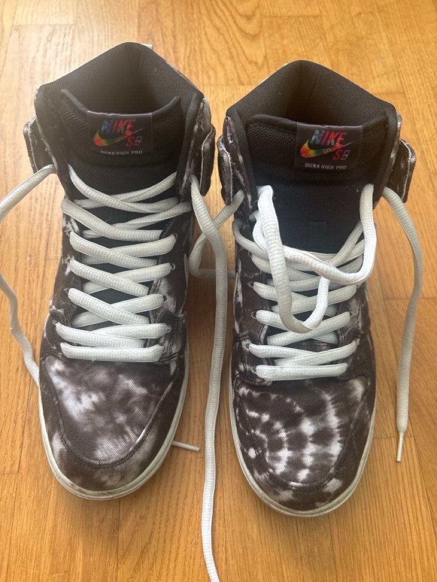 Nike Scarpe da uomo: Nike SB Dunk HighTie Dye Black Jordan Sneaker – Usato da Zäziwil venduto da Lesny3 1
