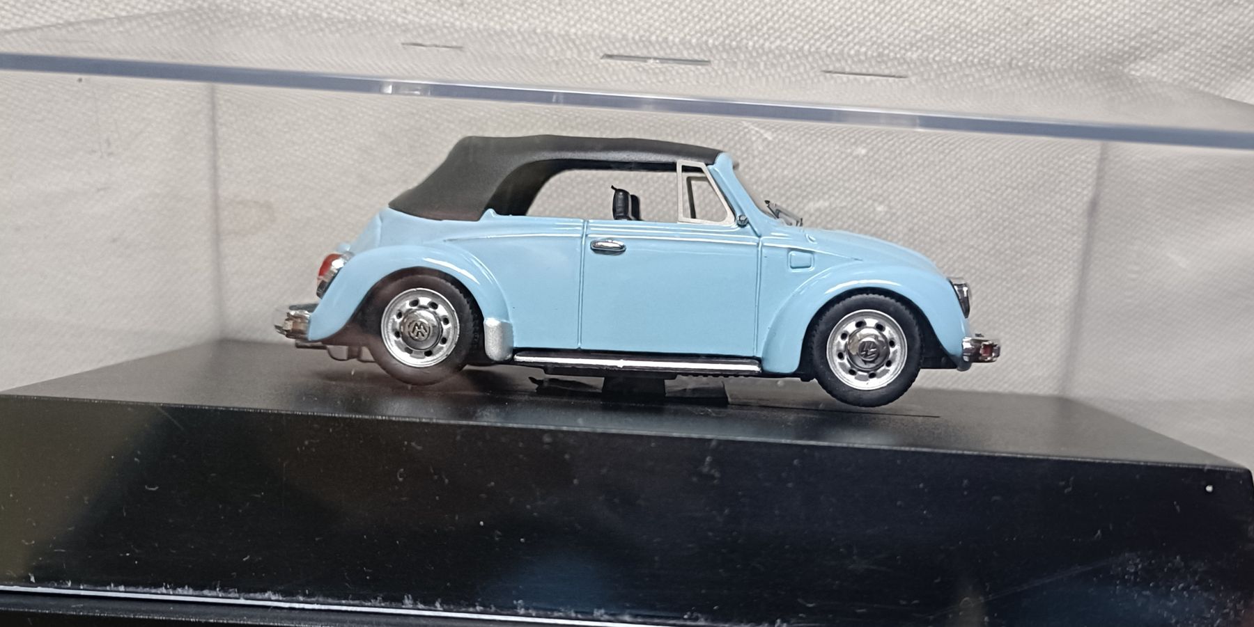 Volkswagen Modellini d'auto: VW Beetle 1303 – Nuovo (secondo la descrizione) da Muri AG venduto da Kanide 1