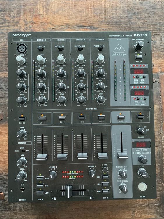 DJ Mischpult Behringer PRO MIXER DJX750 Kaufen auf Ricardo