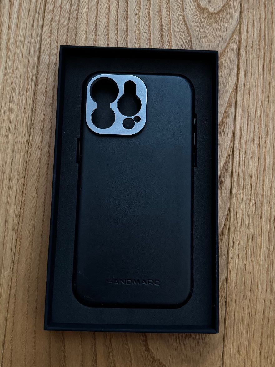 Cover & Protezioni schermo: Sandmarc Pro Case – Usato da Chur venduto da vi_milena