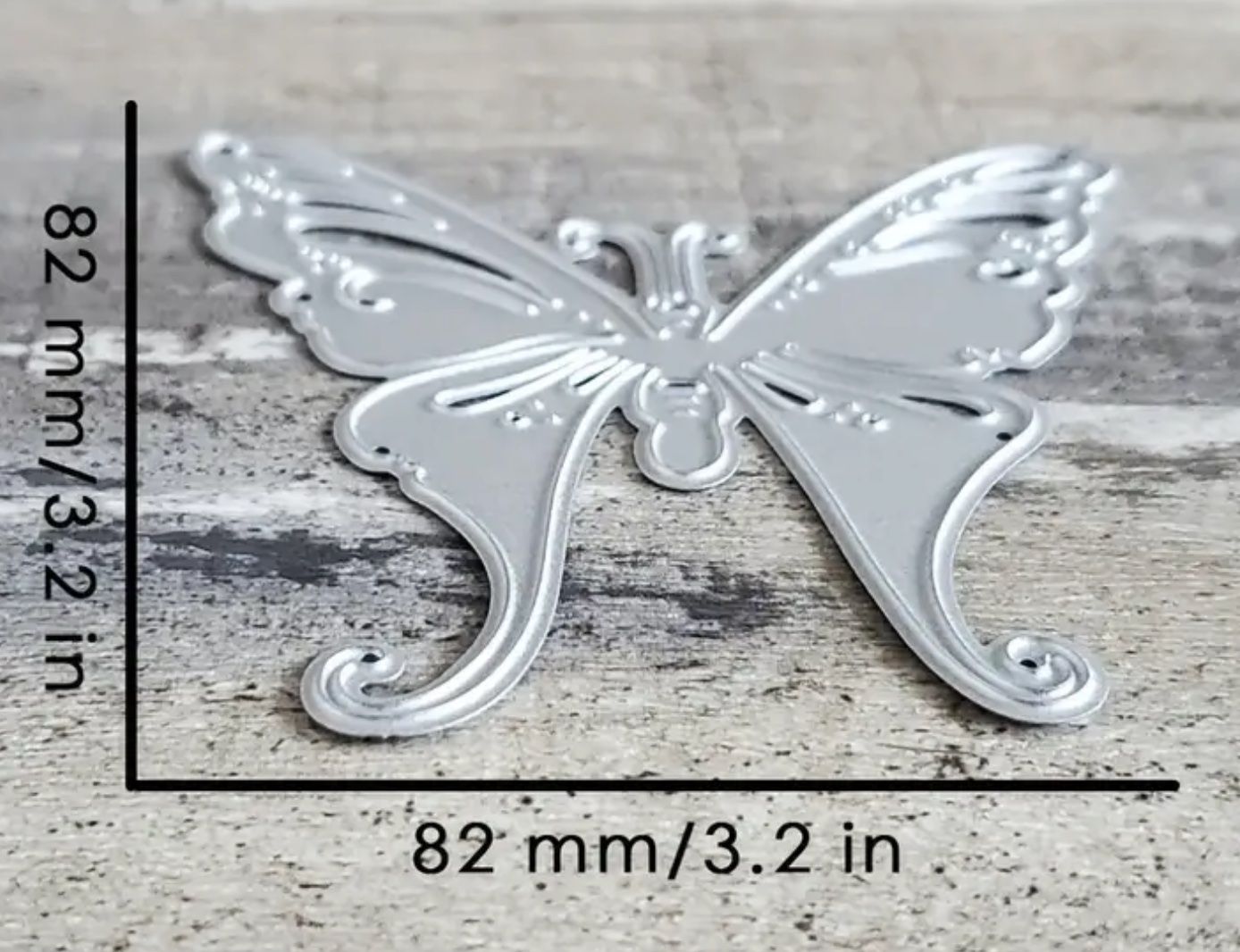 Sciablone: verschnörkelter Schmetterling - Stanzschablone – Nuovo e nell'imballaggio originale da Frenkendorf venduto da jazzplatten 1