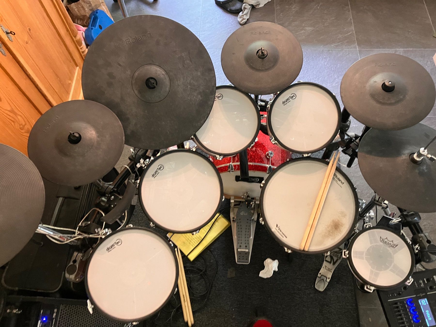 Roland Strumenti musicali: Roland/Drum Tec hoch professionelles E Drum Schlagzeug – Usato da Wädenswil venduto da pno_rp7n 6