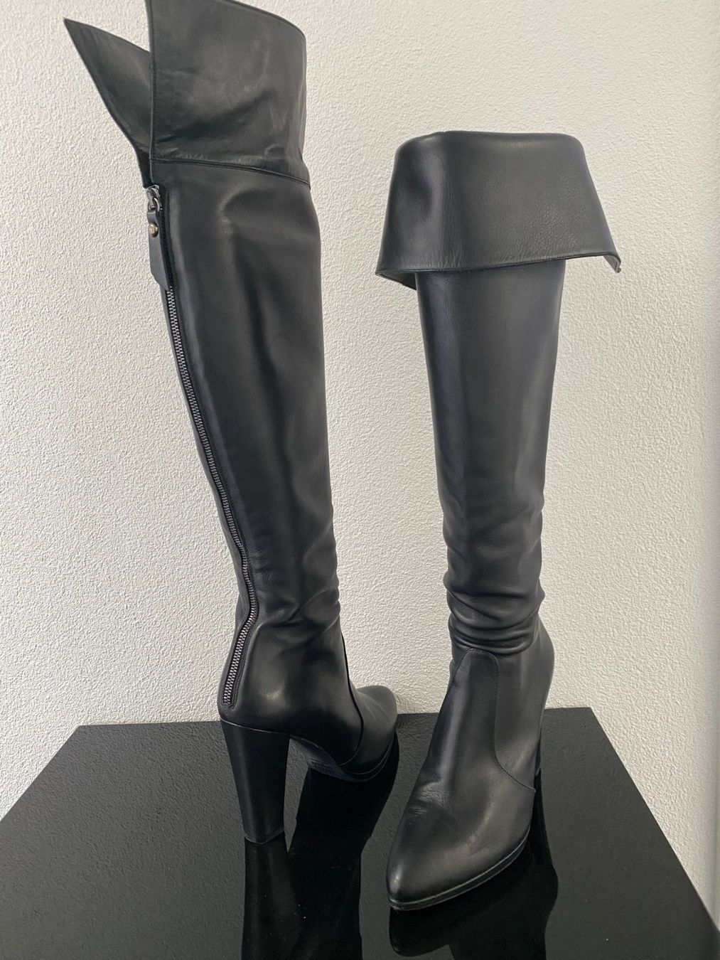 Stuart Weitzman Scarpe da donna: Stuart Weitzman Stiefel (Overknee) schwarz – Usato da Wettingen venduto da gab_h257 3
