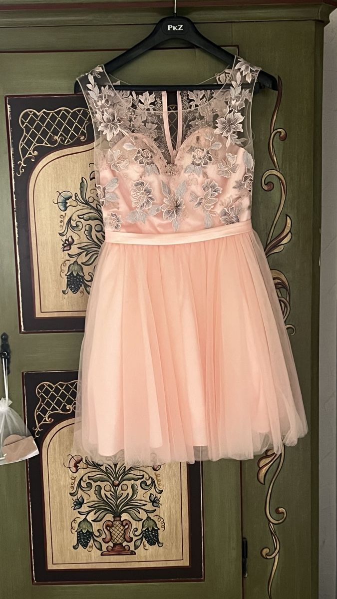 Vestiti: Zartrosa Kleid mit Spitze, M, neu! – Nuovo (secondo la descrizione) da Jona venduto da ste_9pv9