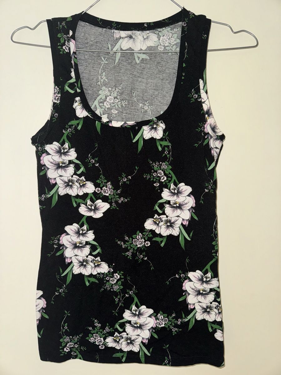 Tezenis Tops: Top Gr.S – D'occasion à zürich par fufinini4