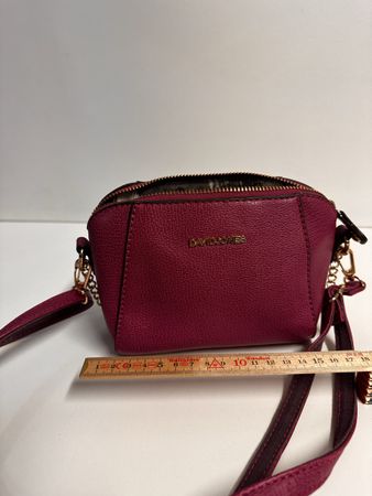 David Jones Handtasche, beere, neuwertig, klein