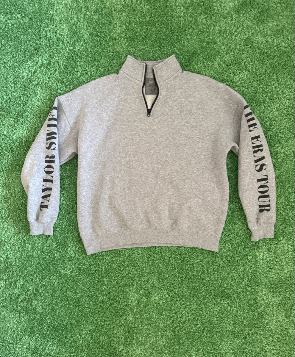 Pulls & Sweat-shirts: Taylor Swift Eras Tour Zip-Up – Neuf (Voir description) à Altstätten SG par hsc_7wn6