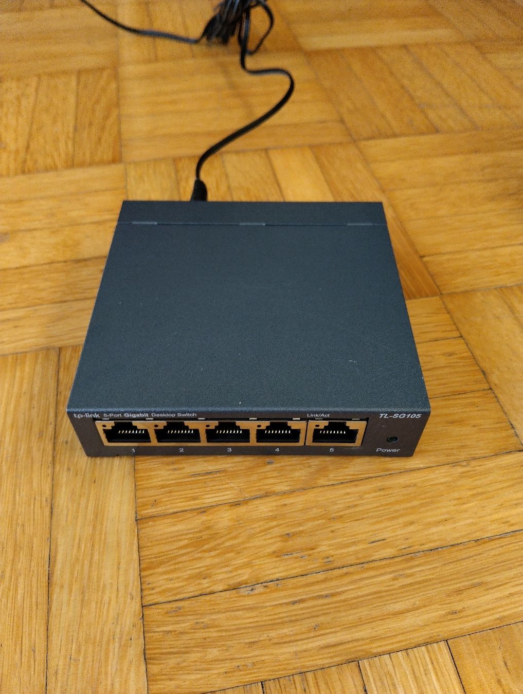 TP-Link Hubs & Switches: TP-Link 5-Port Gigabit TL-SG105 – Neu (gemäss Beschreibung) aus Zürich von inho 1