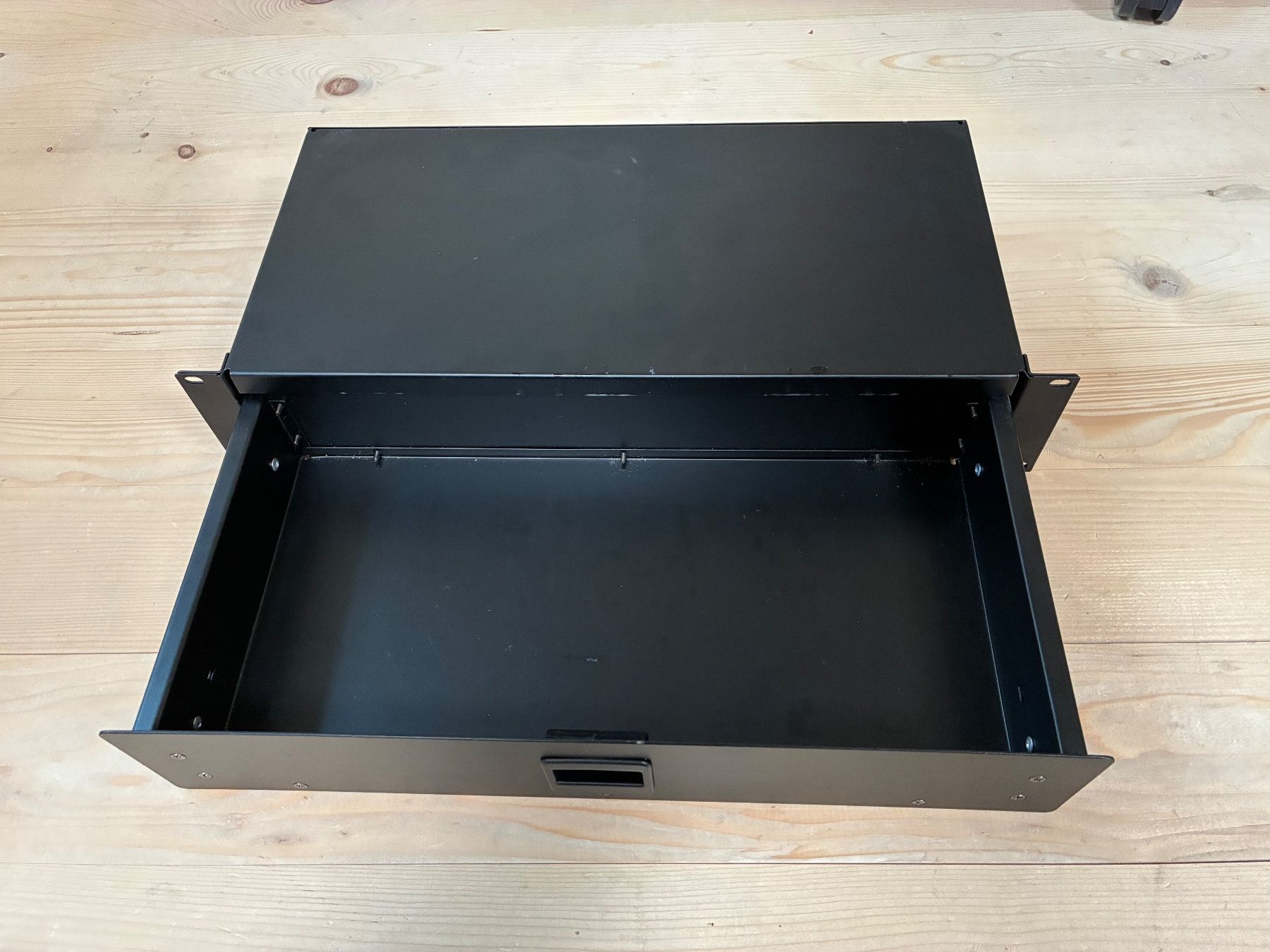 Autres accessoires: Rack Schublade Thon – D'occasion à Bern par _samuel