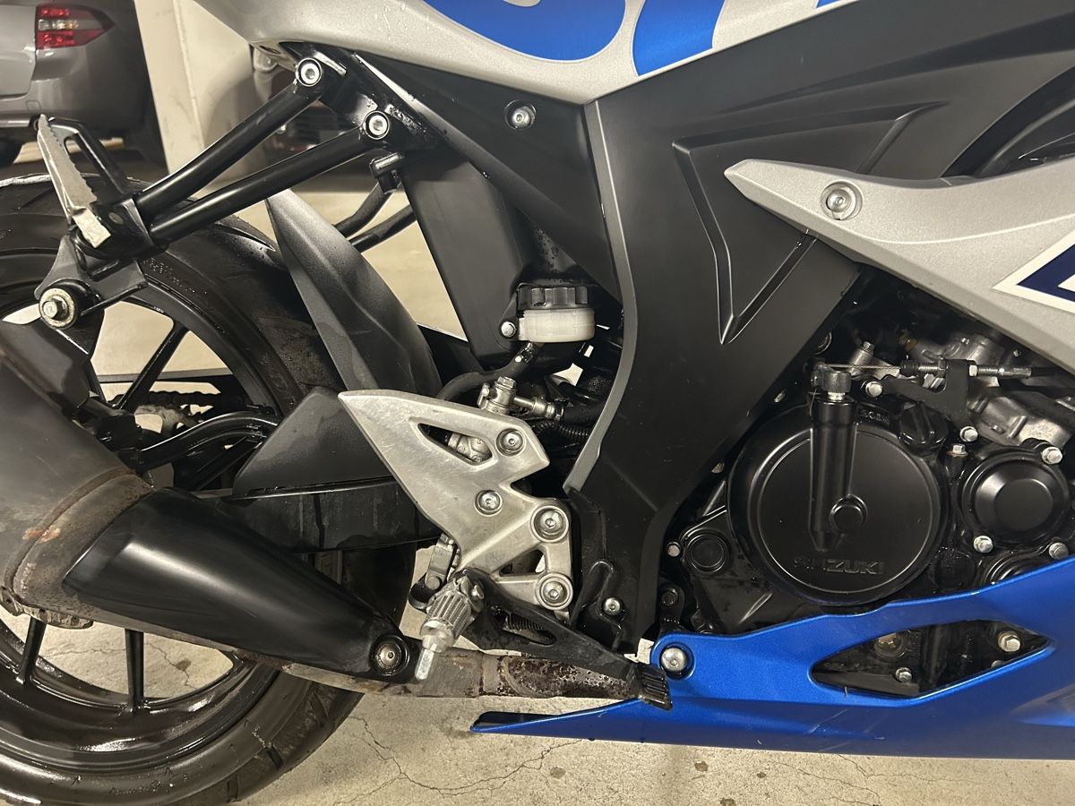 Suzuki Strada: Suzuki GSX-R 125 2021 – Usato da Neftenbach venduto da zur_z6vt 9
