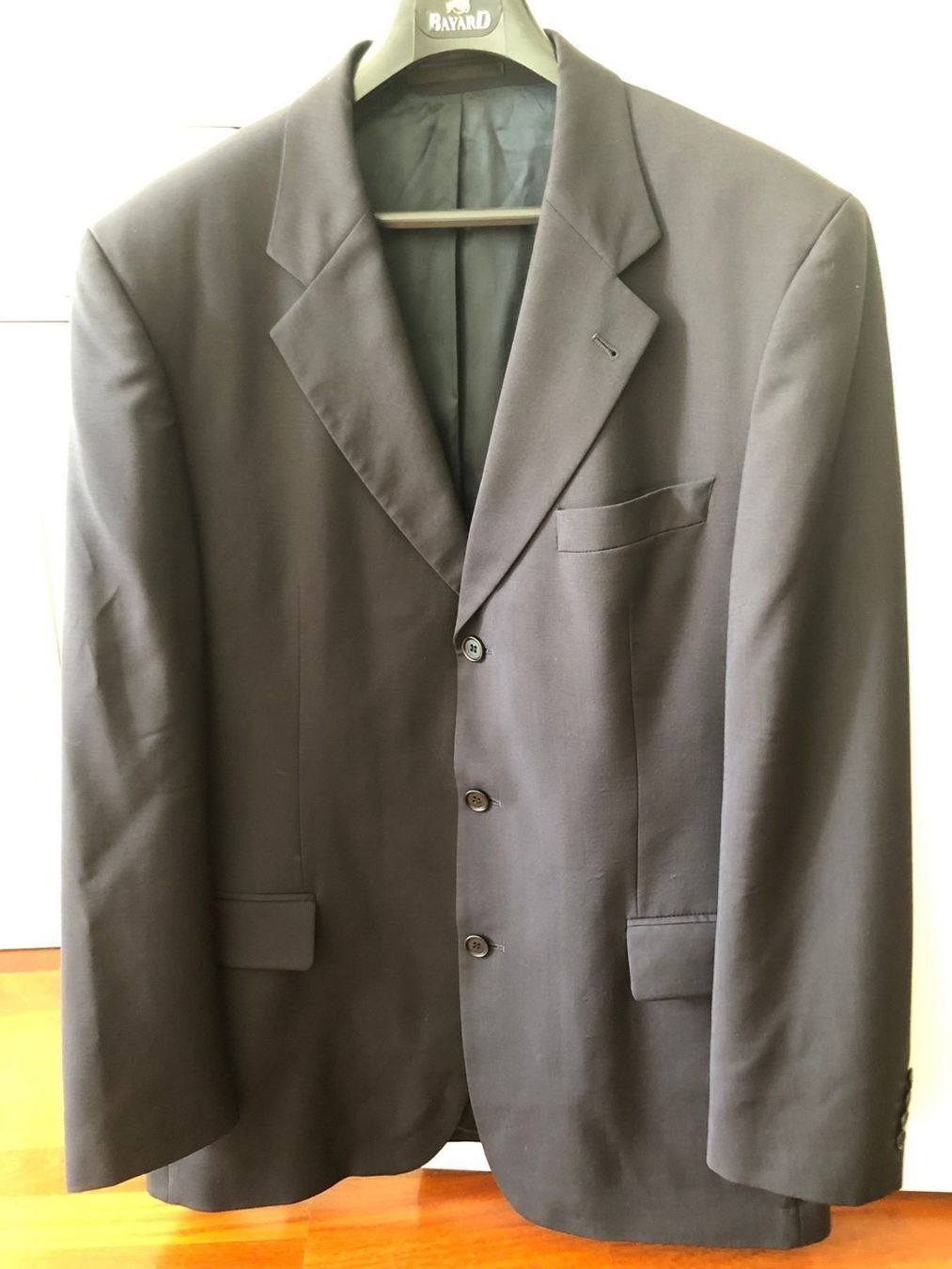 Hugo Boss Jacken: Veste Hugo Boss bleu marine – Gebraucht aus OBERENGSTRINGEN von Lolo6316