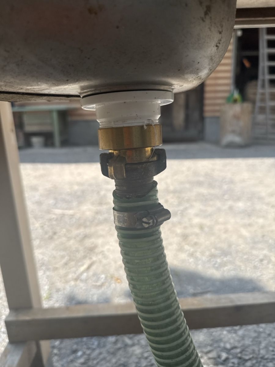 Spülbecken & Waschbecken: Abwaschtrog Spühlbecken Edelstahl – Gebraucht aus Bonstetten von Schnurengeige 1