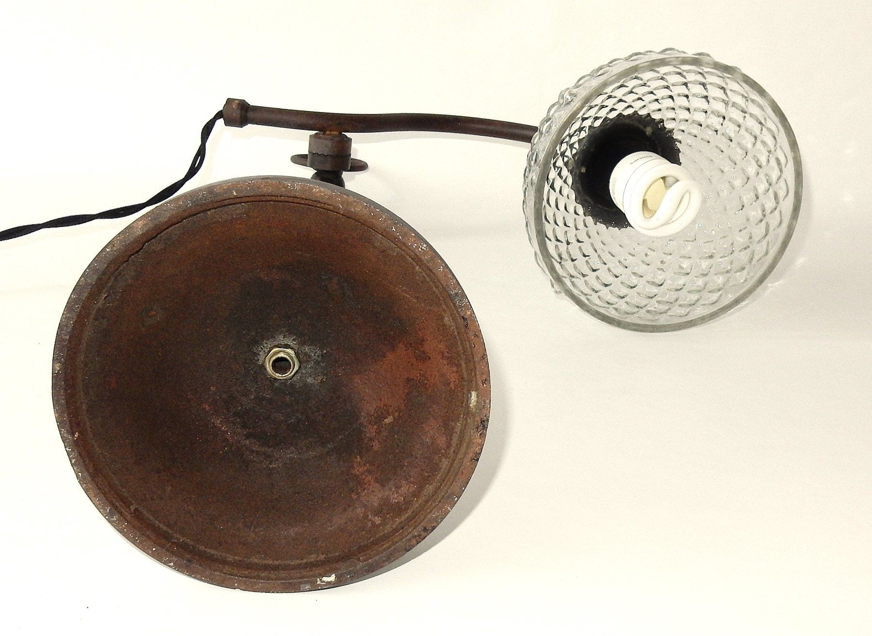 Lampade: Rustikale Tischlampe mit Glasschirm - 56.0cm – Usato da Alpnach Dorf venduto da Reloved24 7