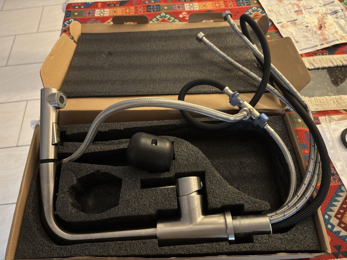 Elettrodomestici da cucina: Dayone Kitchen Sink Mixer Tap – Nuovo (secondo la descrizione) da Bironico venduto da Koalaboss 2