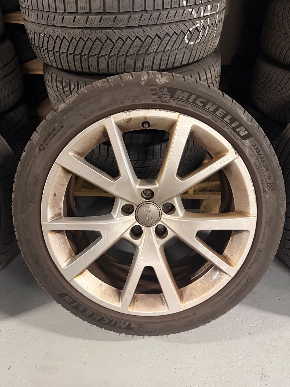 Audi Pneumatici & Ruote complete: Audi A7 Kompletträder Sommer – Usato da Nürensdorf venduto da Jetti50 2
