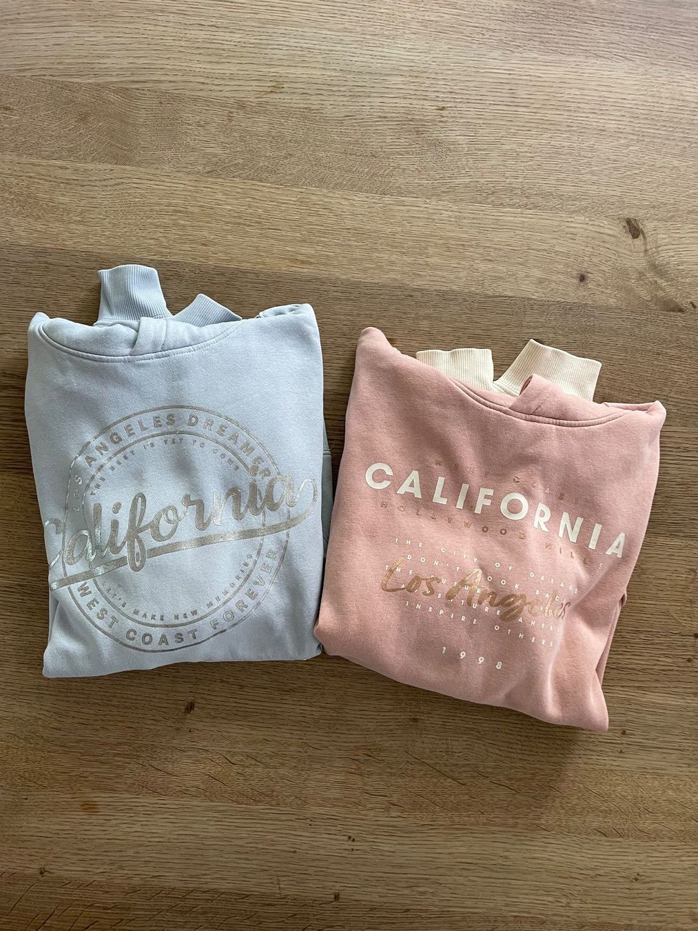 Maglioni & Felpe: Hoodie Gr. 170, 2 Stk – Usato da Winterthur venduto da sellforless
