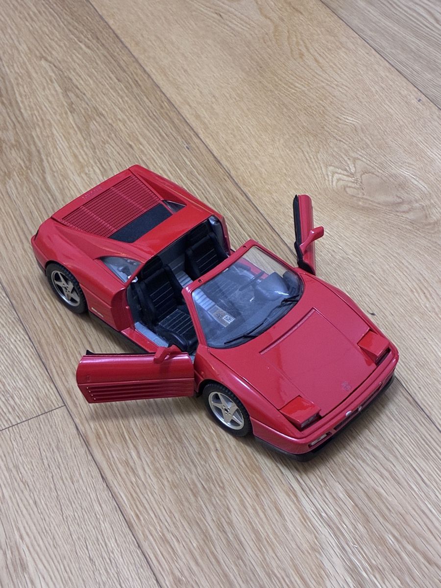 Ferrari Modellini d'auto: Ferrari F355 1:24 – Usato da Montagnola venduto da ciain67 1