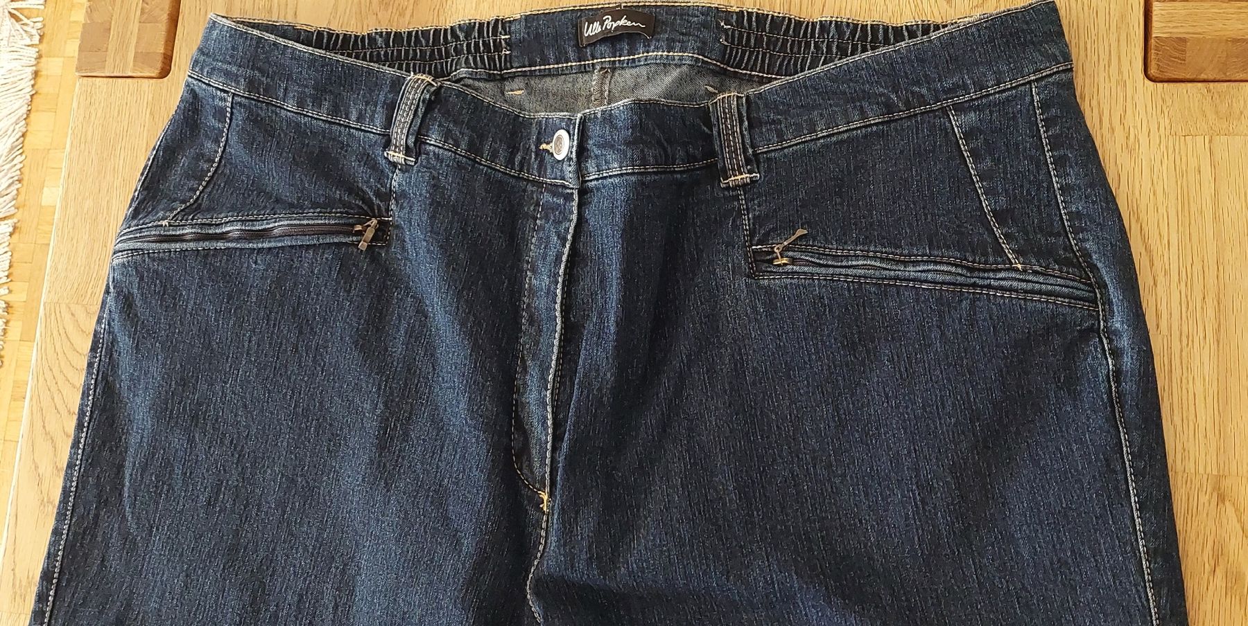Ulla Popken Jeans: Ulla Popken, Mony Jeans dunkelblau Gr.50 lang – Nuovo (secondo la descrizione) da Zürich venduto da lehmi1 1