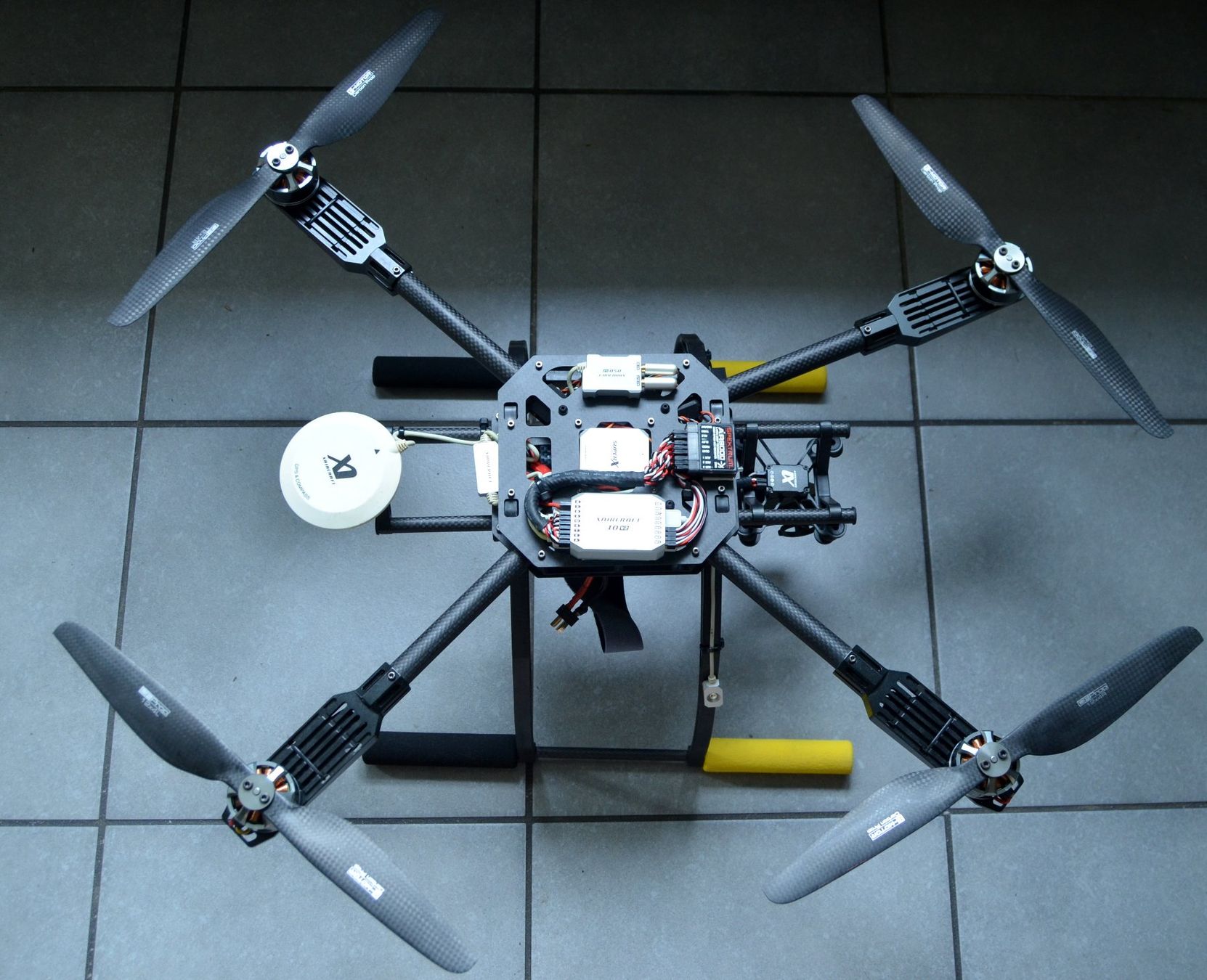 Modellismo RC: Xaircraft Multirotor Quadcopte Drone – Difettoso da Collonges venduto da arashee