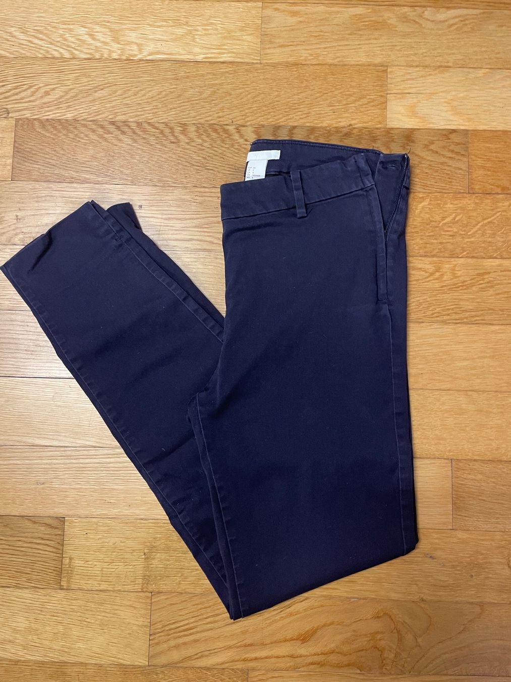 H&M Hosen: H&M Knöchelhose 34 – Gebraucht aus Zürich von Sonnenschein_ 1