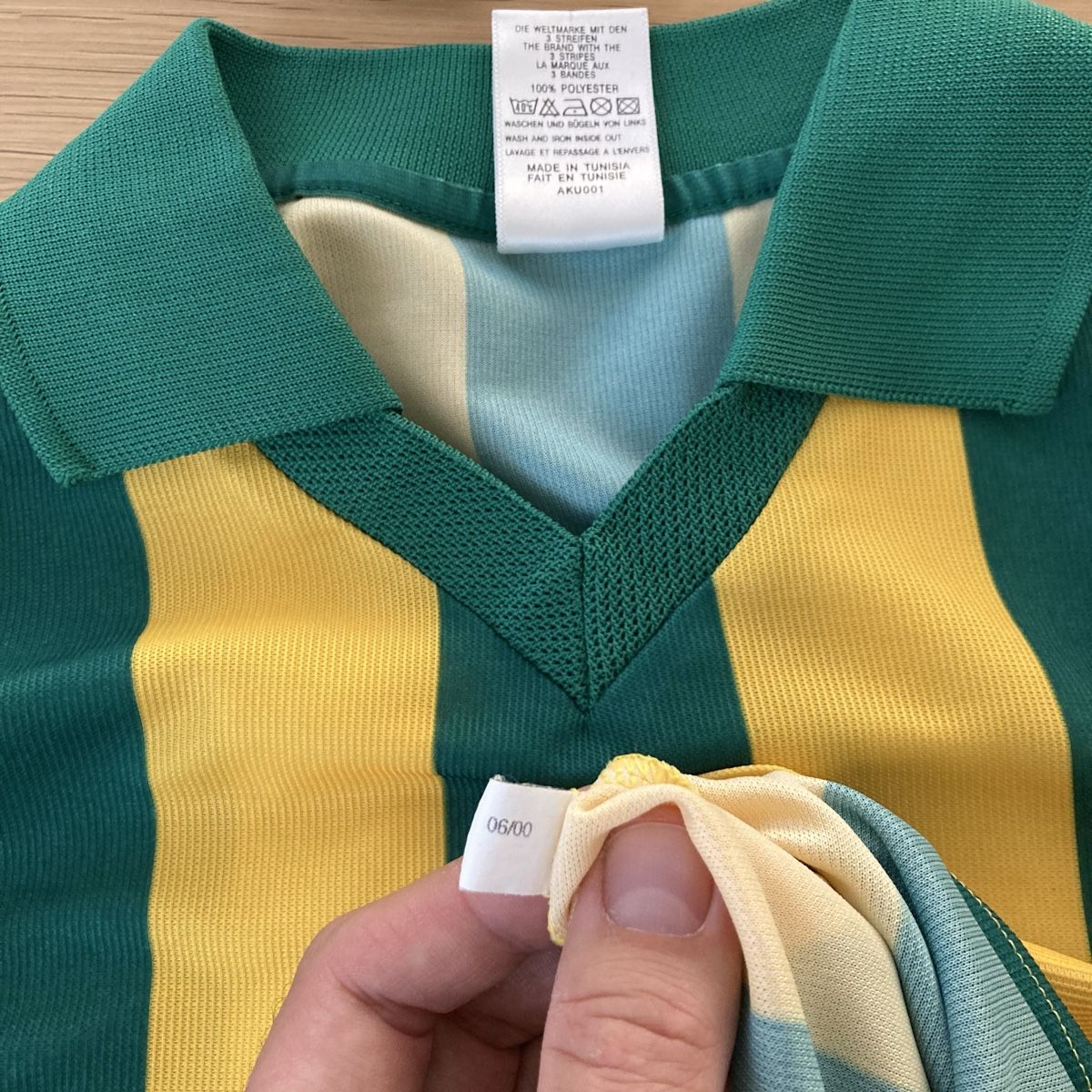 Adidas Canottiere & Pantaloni: Adidas Trikot 2000 – Usato da Bern venduto da bur_033 5