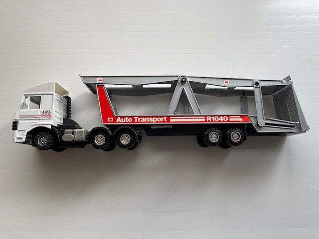 Maisto Kit di modellismo & Modellini statici: camion miniature  Maisto – Usato da Ursy venduto da DK8