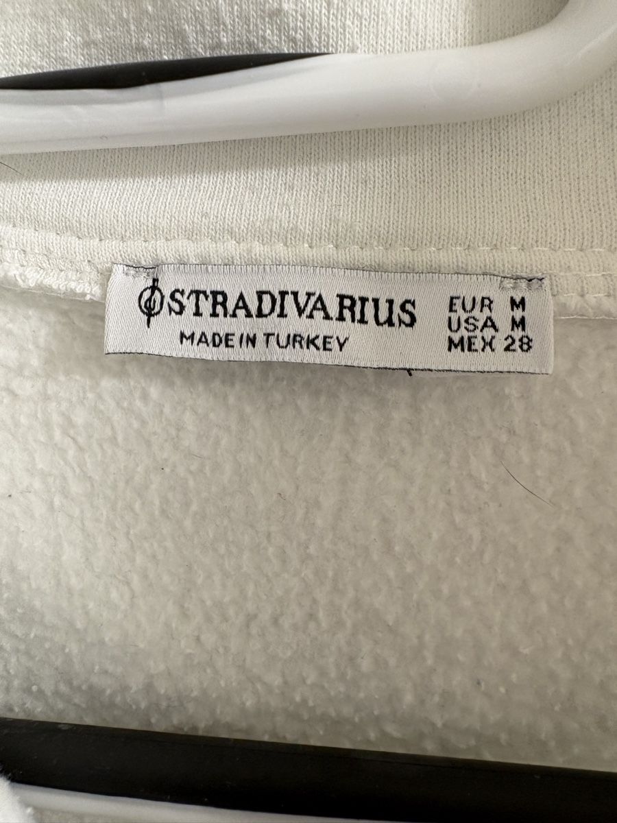 Stradivarius Maglioni & Felpe: Stradivarius Pulli, Grösse M, Winter-Look, Top Zustand – Usato da St.Gallen venduto da Bigdisch 2