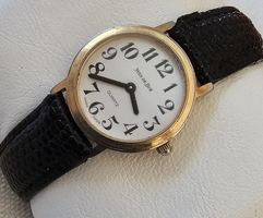 Yves de Bur mineralglas swiss made Damenuhr
