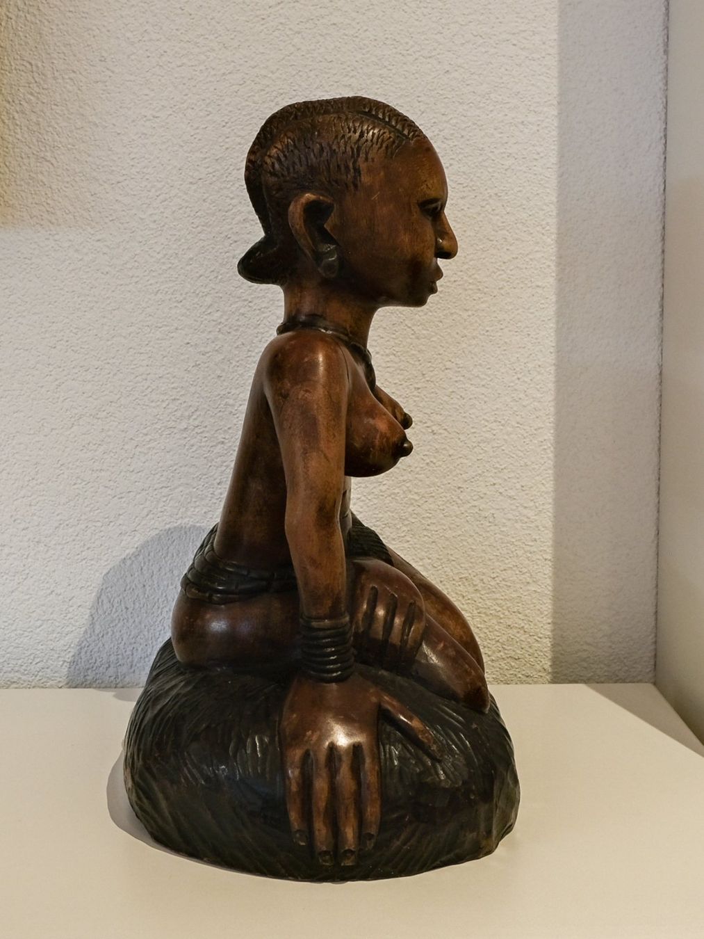 Skulpturen & Statuen: Afrikanische Schnitzerei - Ebenholz - Skulptur - Büste – Gebraucht aus Heiden von mats10 2