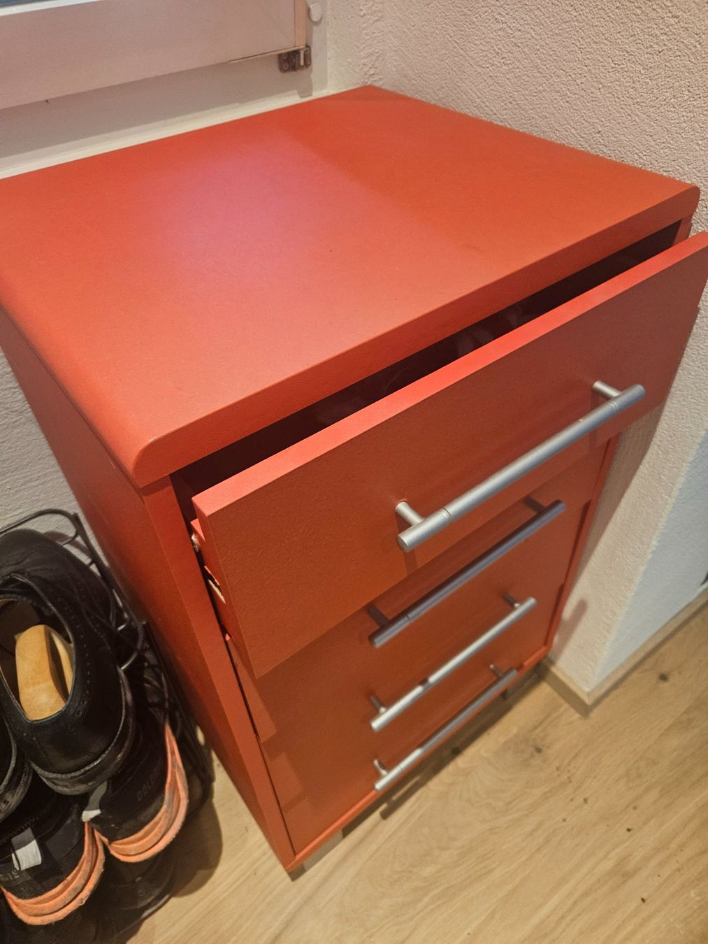 Cassettiere: 2x Kommode rot/orange 75x47x39 cm – Usato da Schindellegi venduto da Joel.R