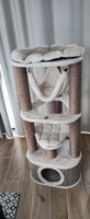 Arbre pour chats 4 niveaux beige et marron bon état