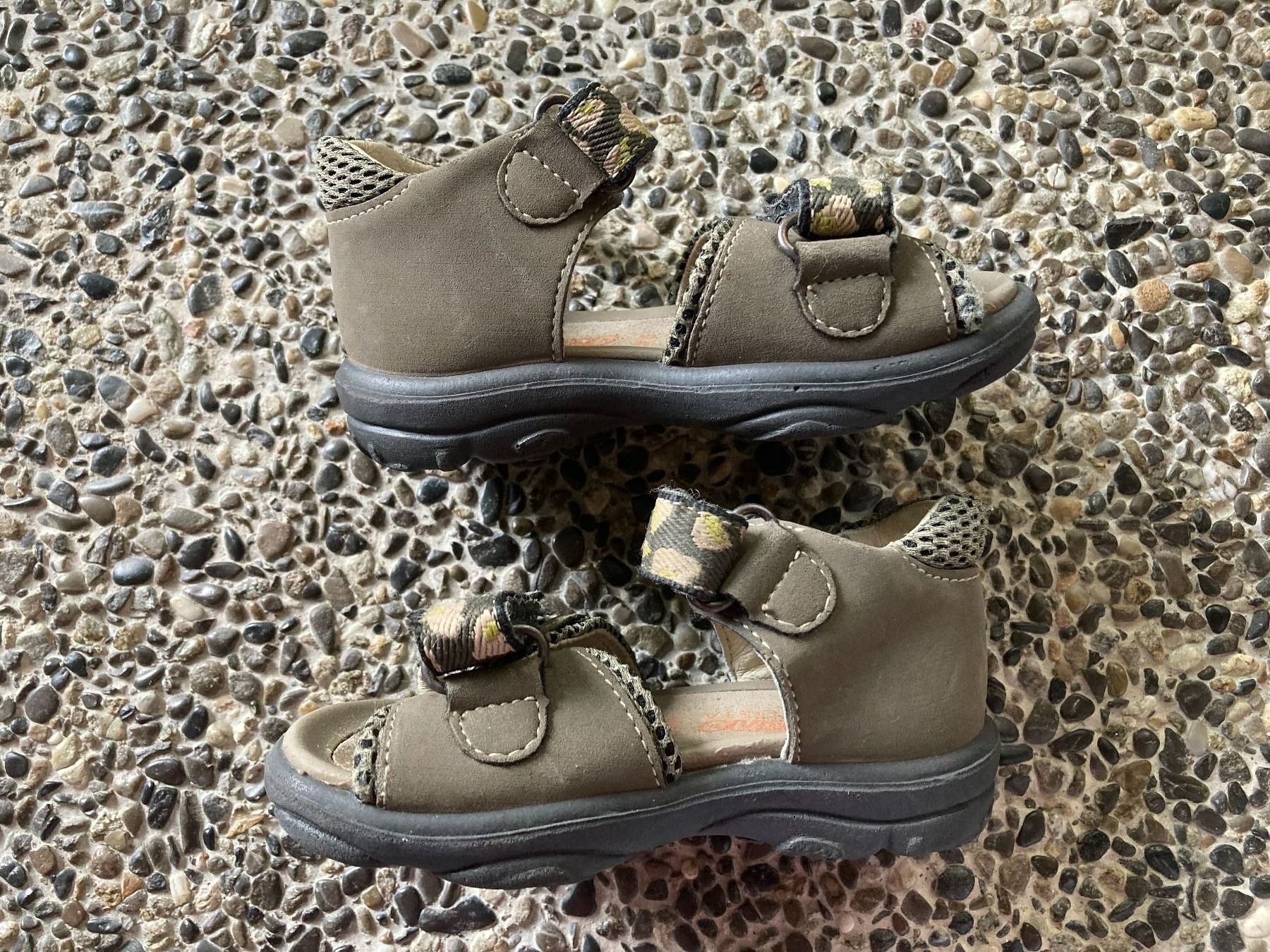 Scarpe per ragazzi: Sandalen, Gr. 20 – Usato da Aetingen venduto da Nadinsky 4