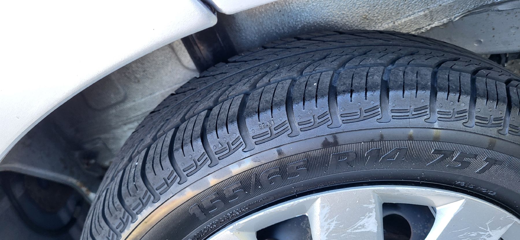 Peugeot Autos: Peugeot 107  – Gebraucht aus Denges von inox--2 6