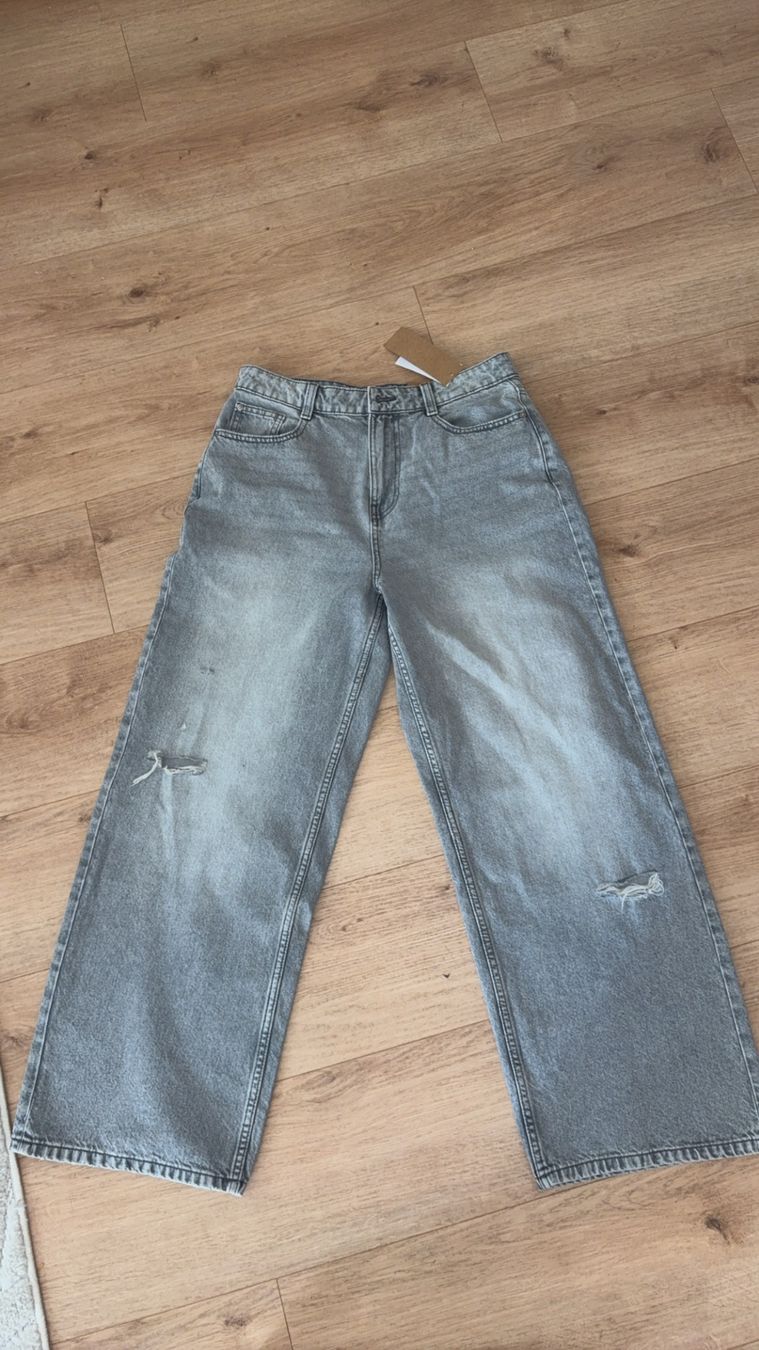 Jeans: Pantalon taille 38 CH Neuf – Neu und originalverpackt aus La Chaux-de-Fonds von cal_2vmd