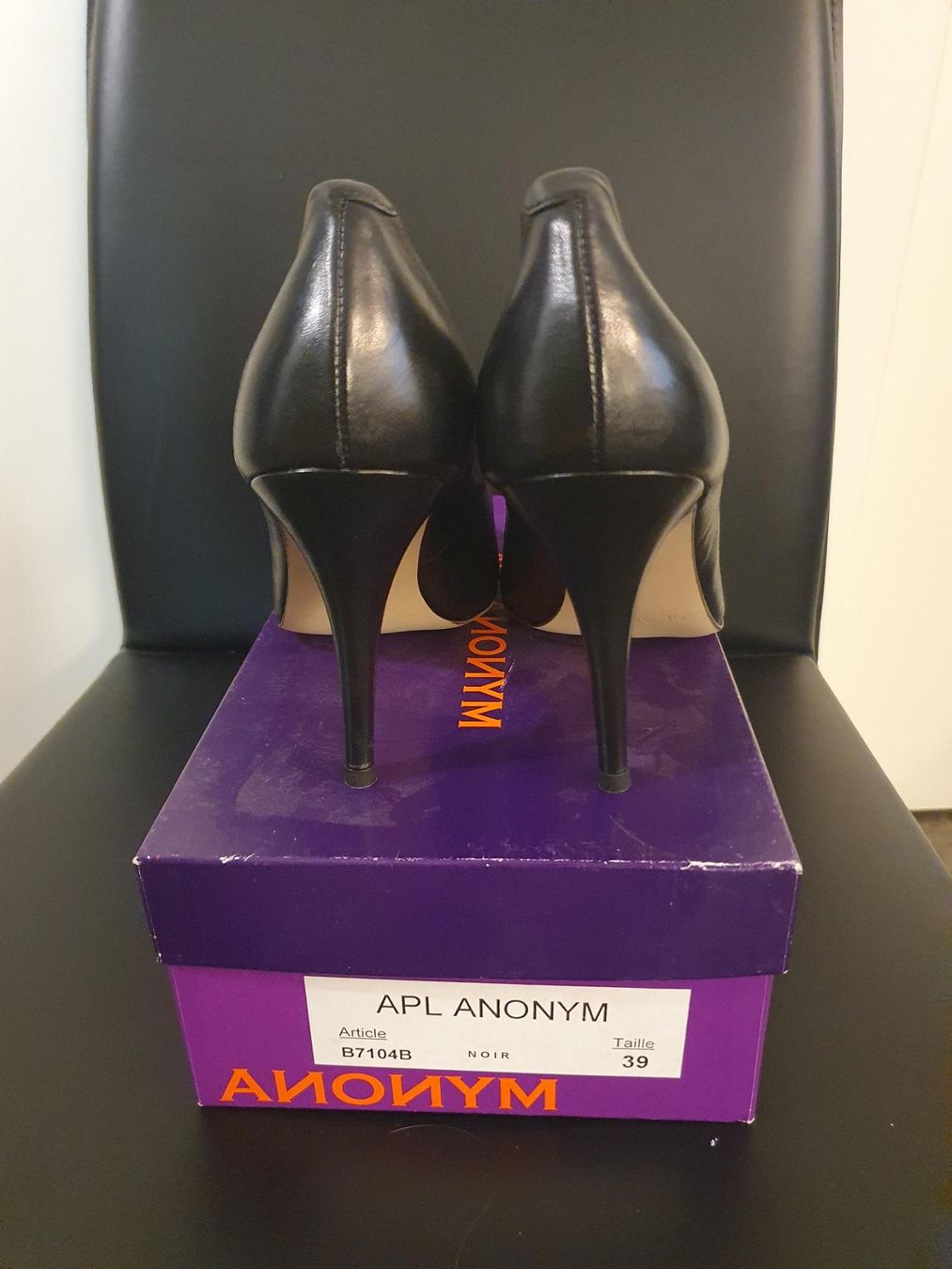 Scarpe da donna: Stiletto High Heels aus Paris, 39 – Nuovo e nell'imballaggio originale da Küsnacht ZH venduto da marinalix 2