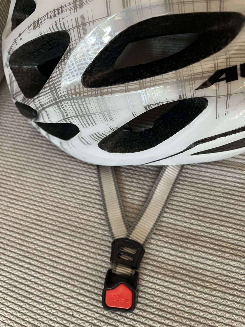 Alpina Helme: Velohelm Alpina 52-57 – Gebraucht aus Regensdorf von zgve 3