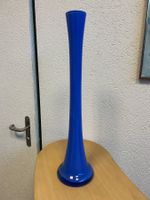 Blaue Glasvase, hohe Blumenvase, Deko Frühling