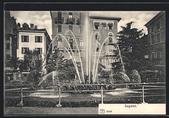 Cartoline postali: Lugano, Anlage mit Springbrunnen, Ortspa – Usato da Berlin venduto da bartko-reher