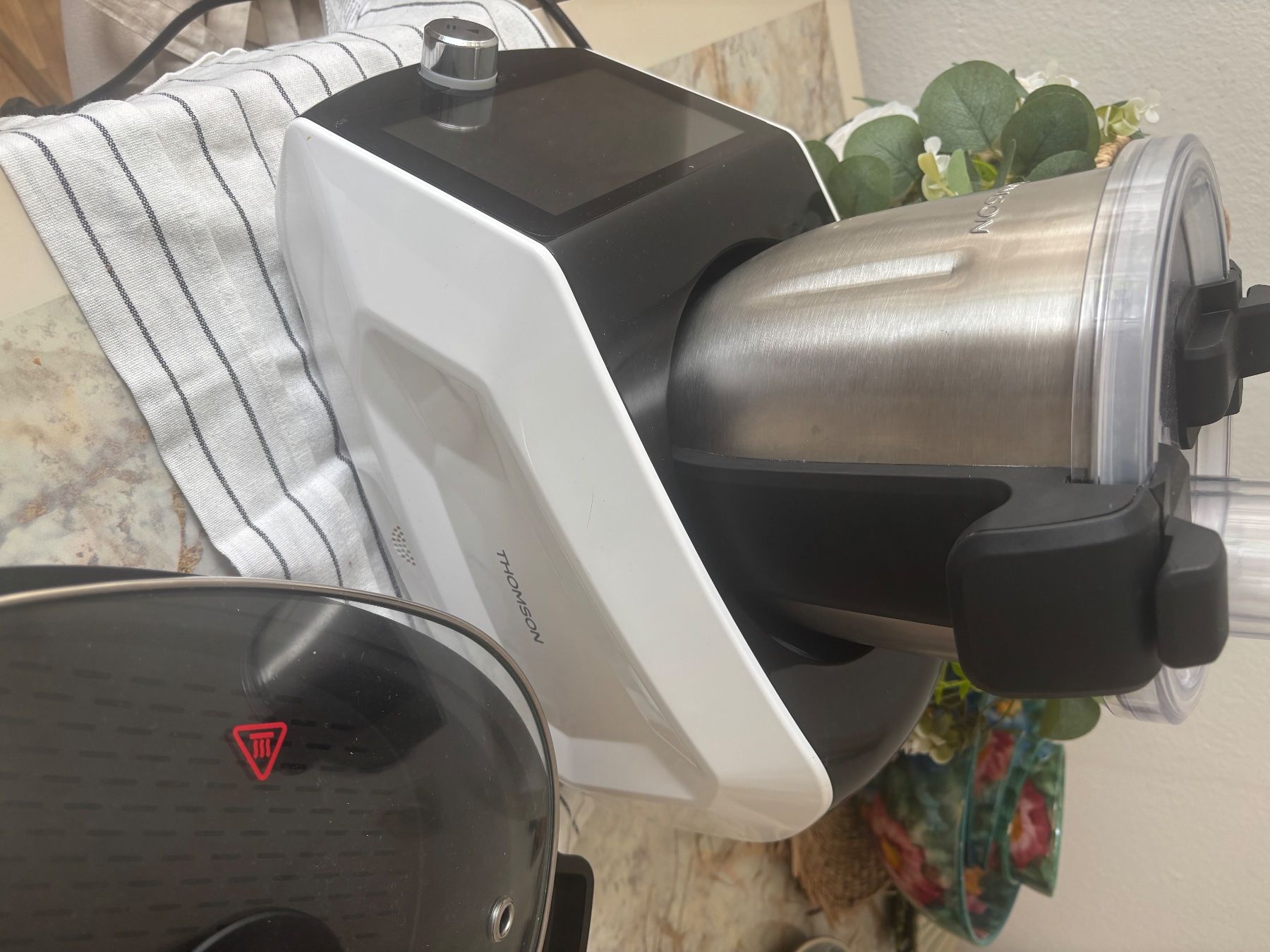 Elettrodomestici da cucina: Thomson multifonction, presque neuf, parfait pou – Usato da Brügg BE venduto da rah_mqh8 6